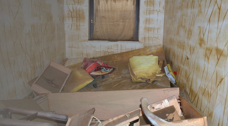 Why choose Hydro Jet WaterDamage for water damage restoration in Cave Creek, AZ
